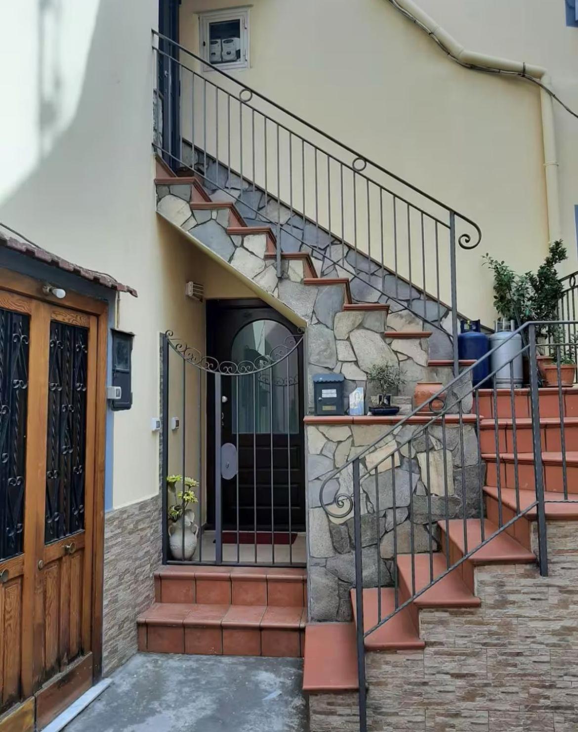 Casa Anna Apartment Вико Екуензе Екстериор снимка